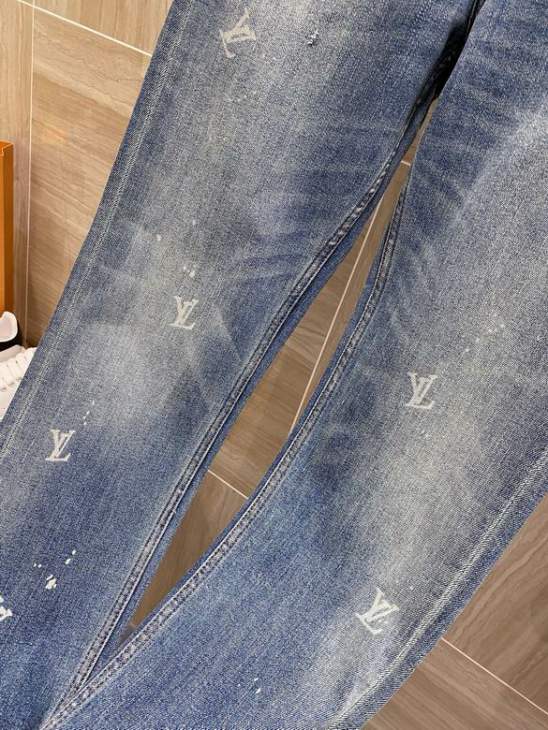 Picture of LV Jeans Long _SKULVsz29-38lipn2611676